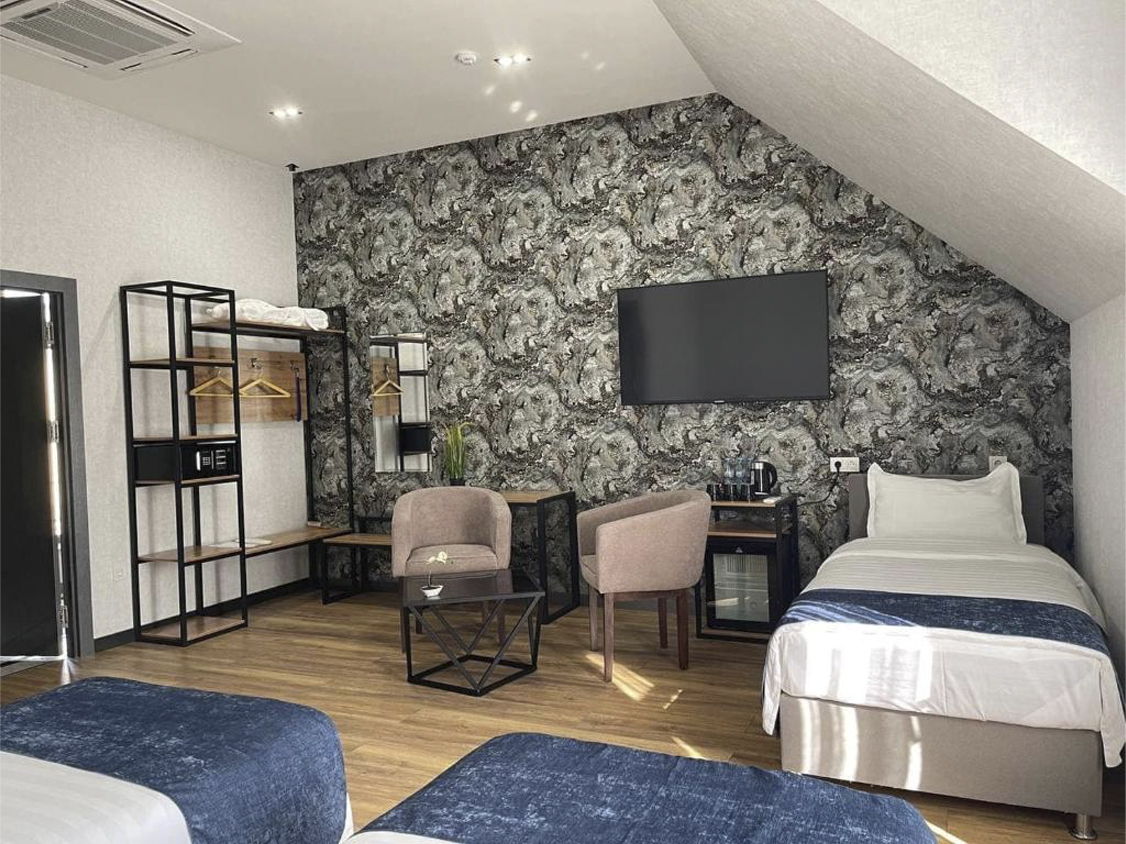 Alpha Plaza Hotel & SPA portfel rasmi