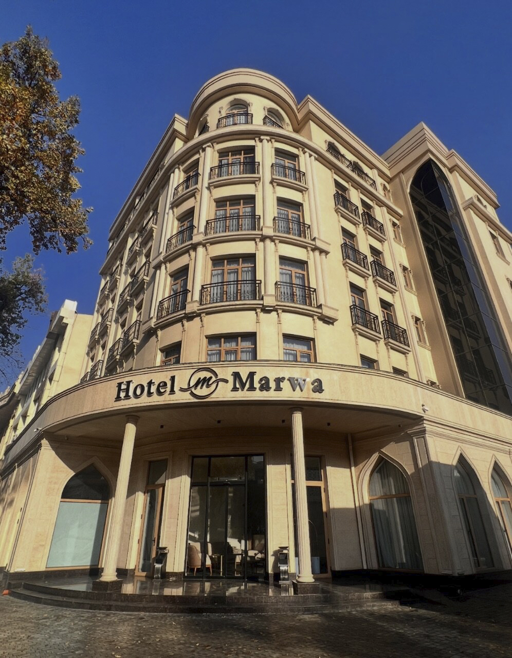 Hotel Marwa Tashkent Pool & Spa portfel rasmi